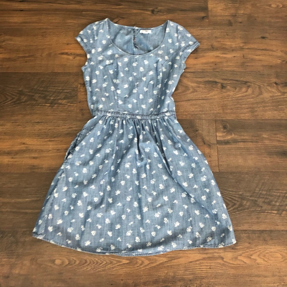 Old Navy cap sleeve dress